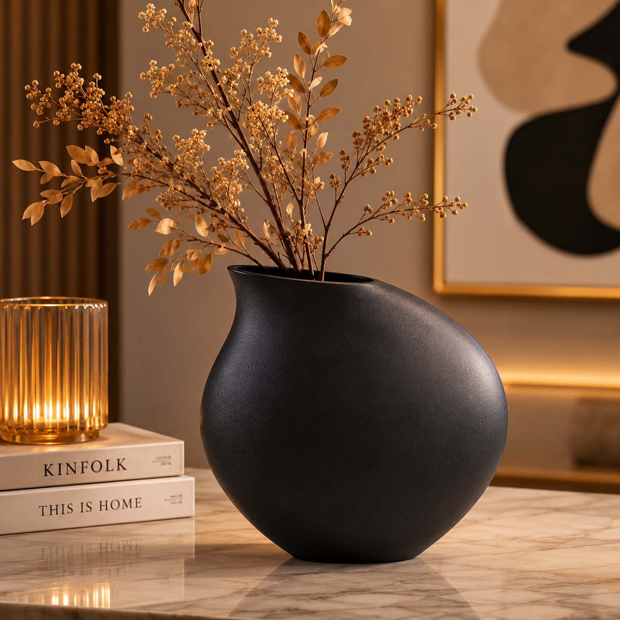 Luna Curve Vase – Matte Black Finish