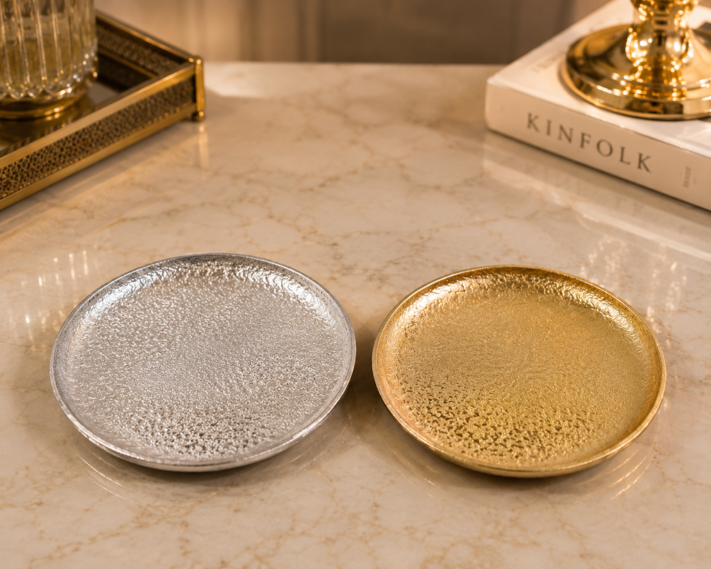 Modern Textured Aluminium Display Plates – Dual Finish (Gold & Silver)