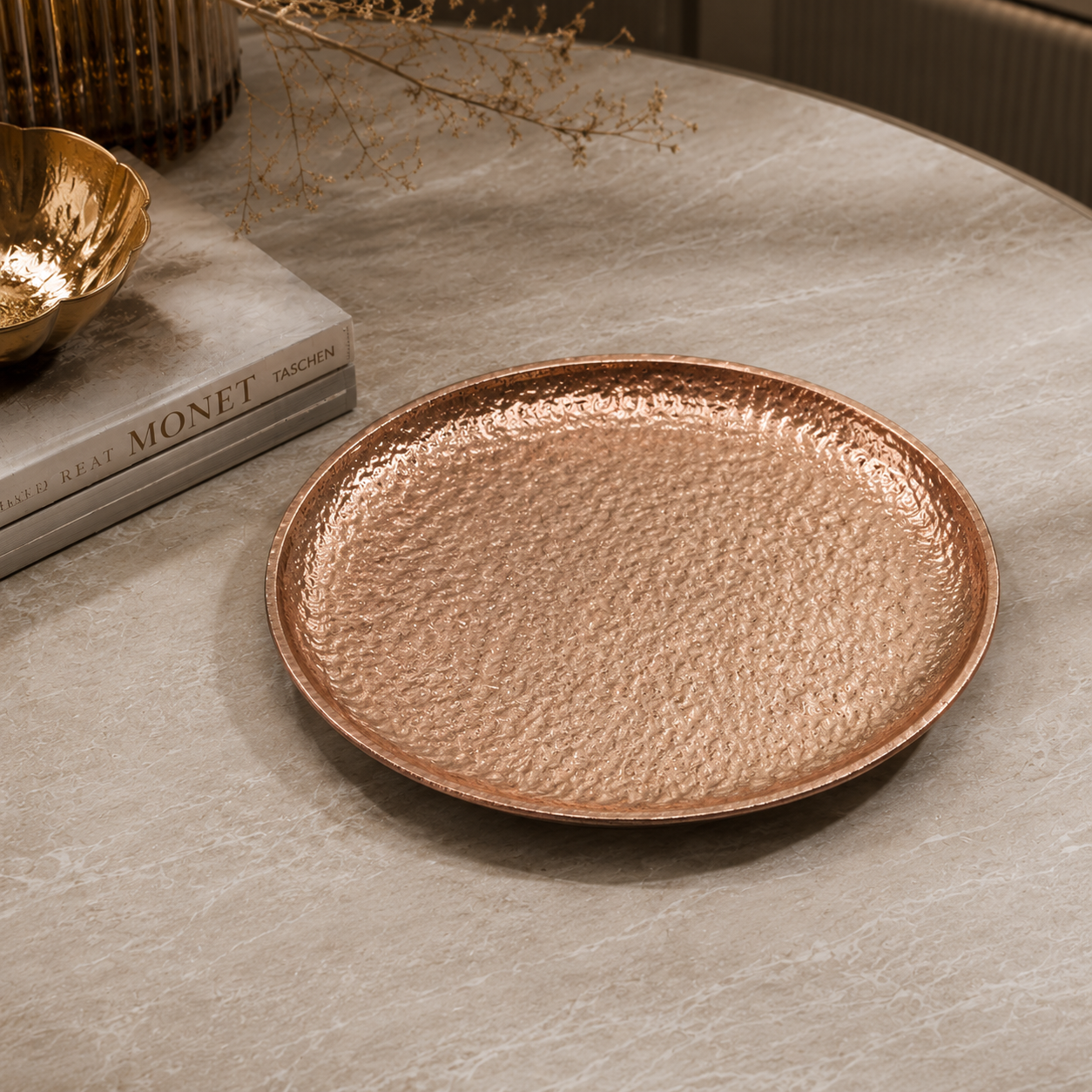 Hammered AluHammered Aluminium Round Plate – Bronze & Matte Black Finish (Textured Luxury Serveware)minium Round Plate – Bronze & Matte Black Finish (Textured Luxury Serveware)
