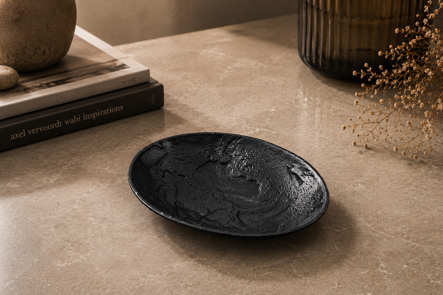 Hammered Aluminium Decorative Bowl – Bronze & Matte Black Finish